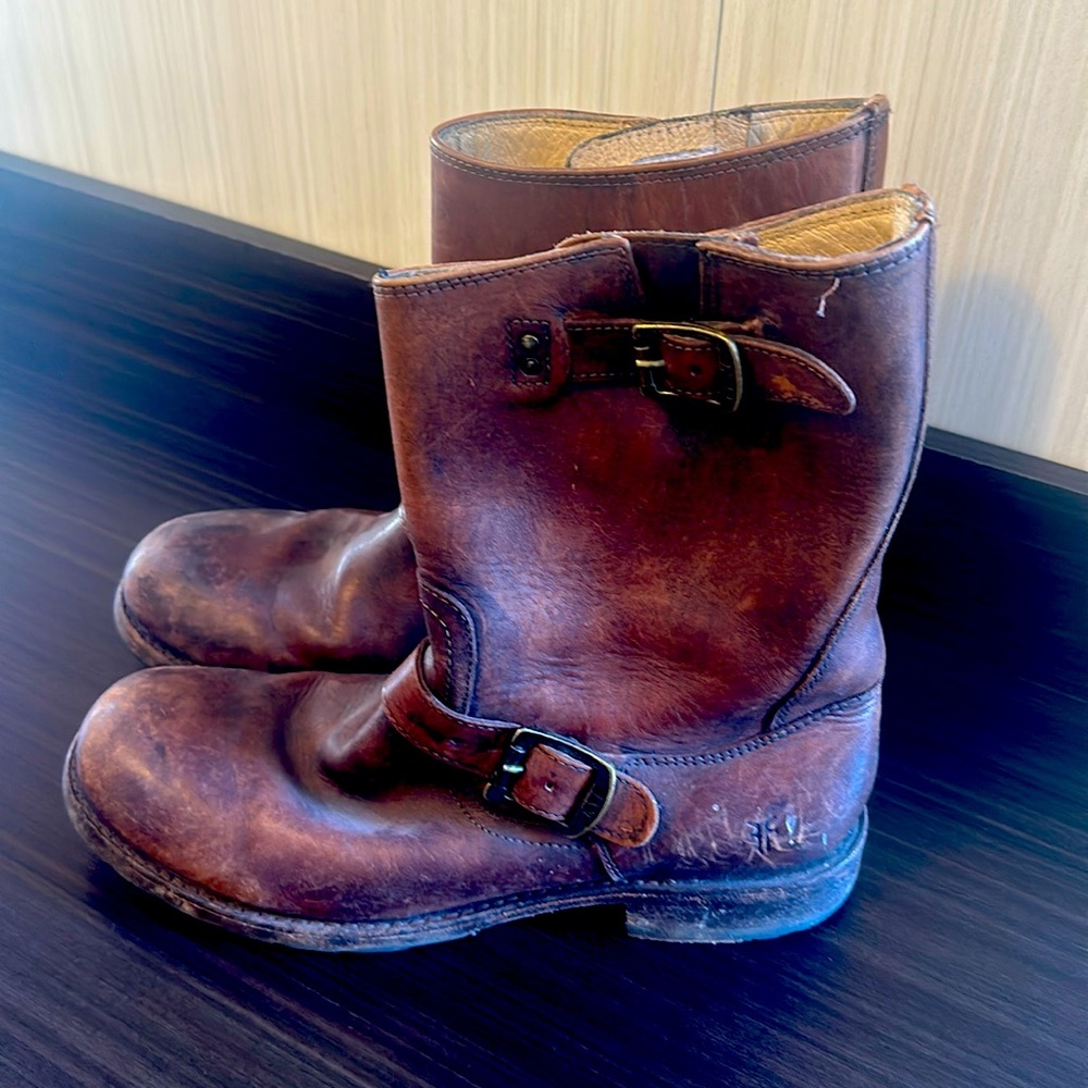 Men’s Frye Boots!